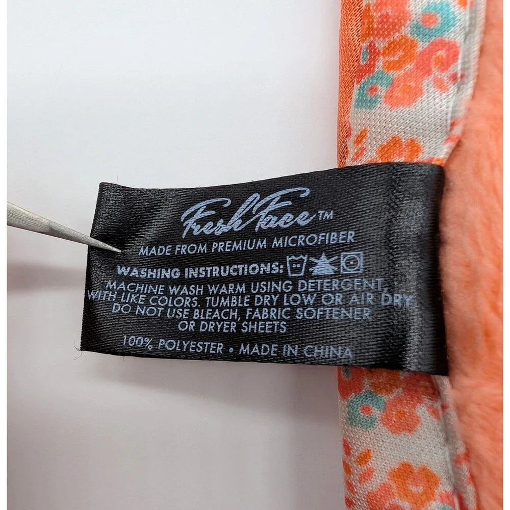 Set Of 3 Fresh Face Makeup Remover Towels Coral Orange Floral Campenelli